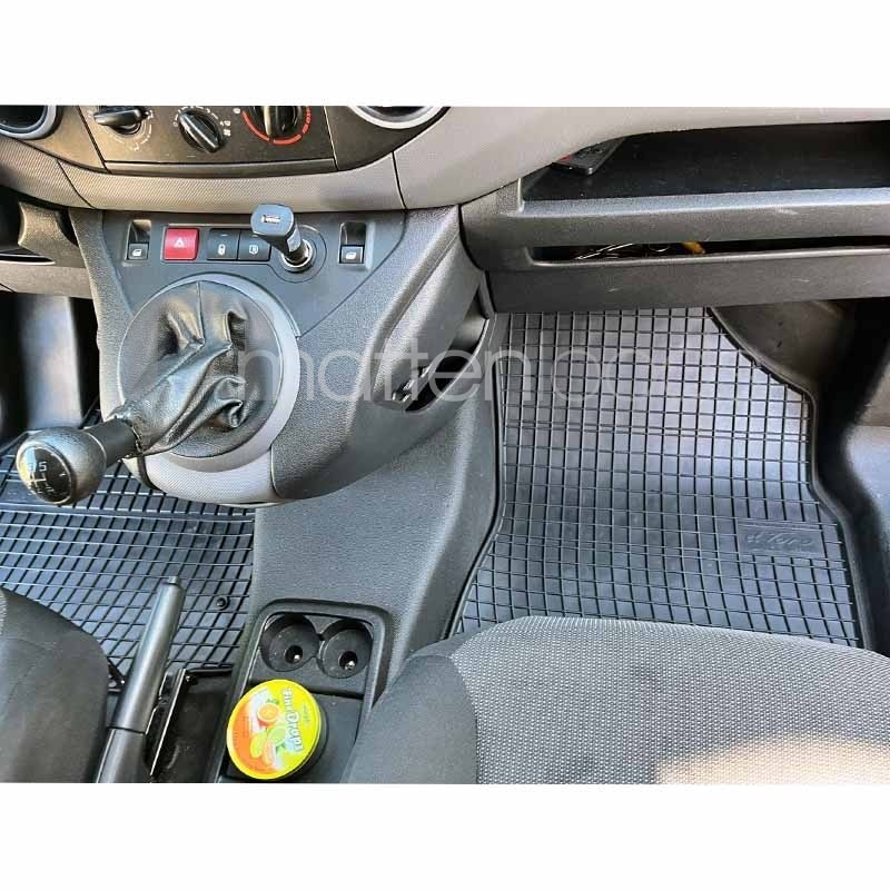 Die Sicherungskasten und das Relais für Citroën Berlingo II (2008-2018
